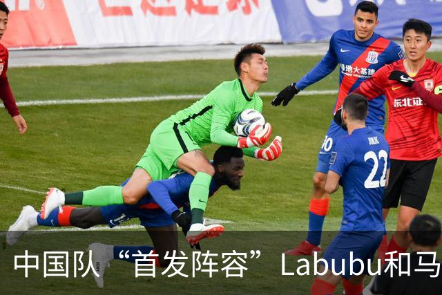 中国队“首发阵容”Labubu和马宁，揭幕战红牌比进球多！世界杯开幕日，创多项纪录